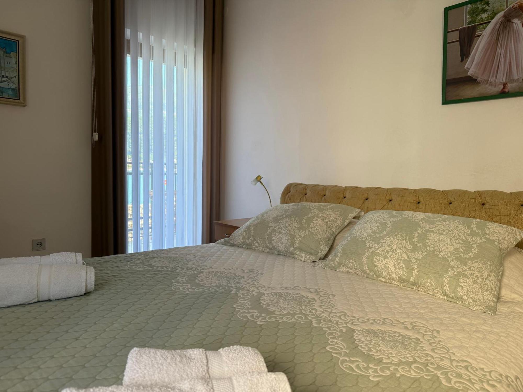 בודווה Apartments Aleksic Old Town מראה חיצוני תמונה