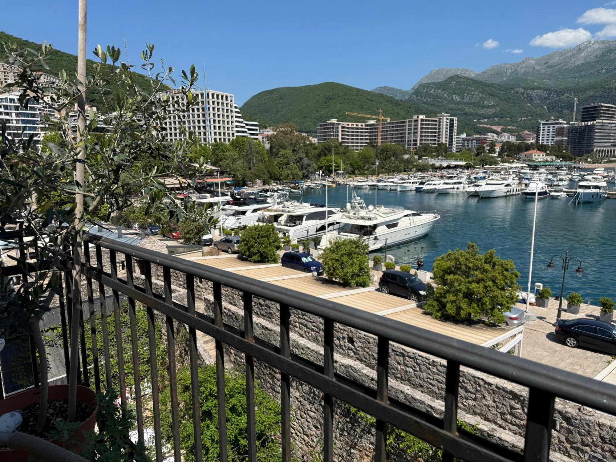 בודווה Apartments Aleksic Old Town מראה חיצוני תמונה