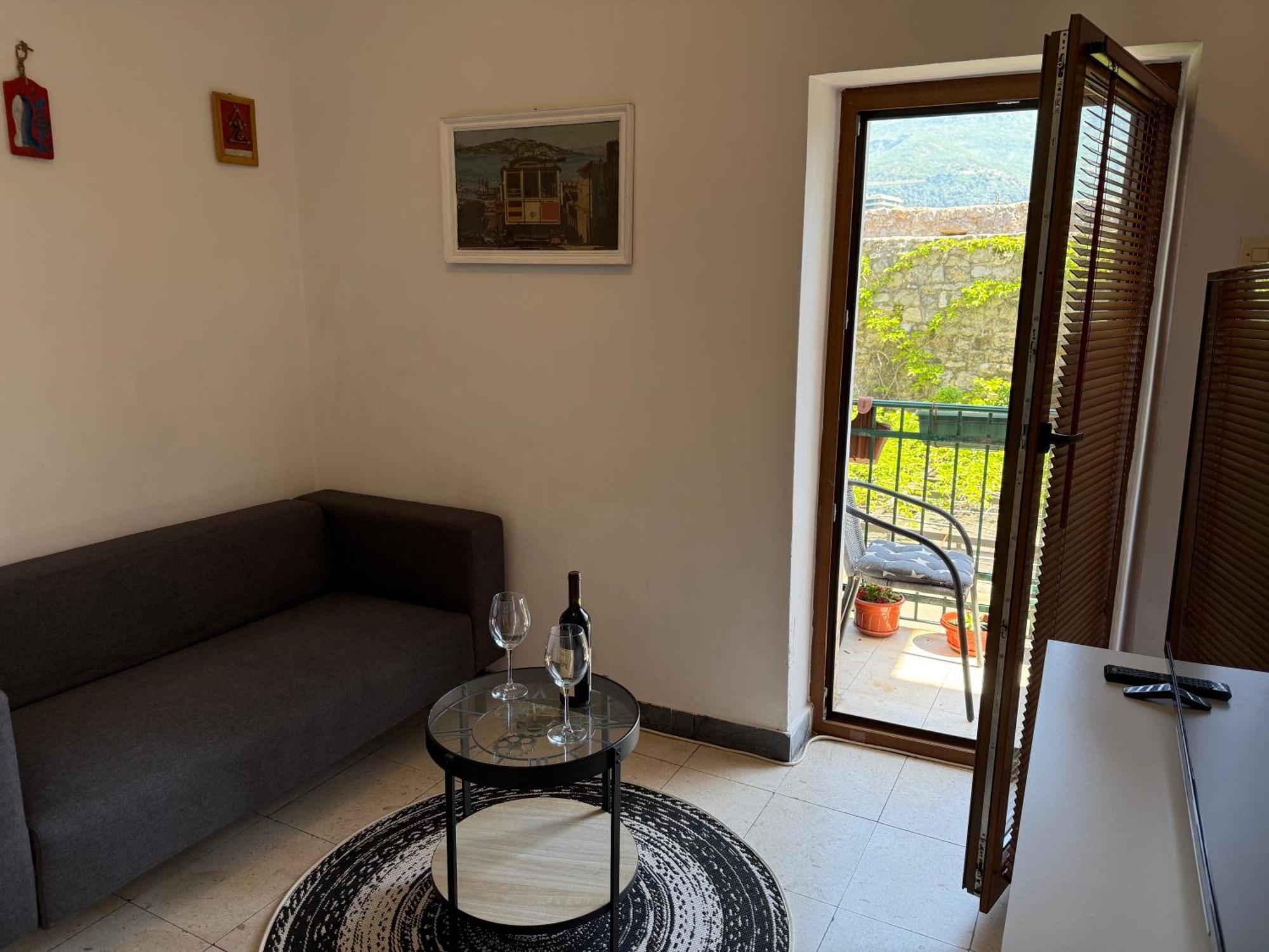 בודווה Apartments Aleksic Old Town מראה חיצוני תמונה