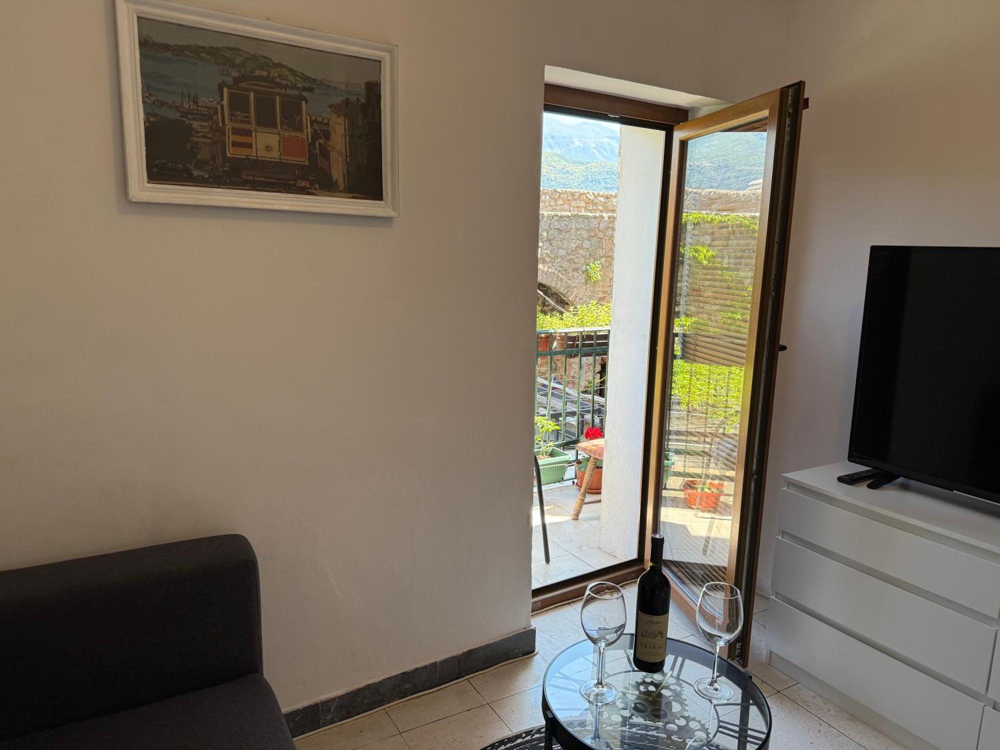 בודווה Apartments Aleksic Old Town מראה חיצוני תמונה
