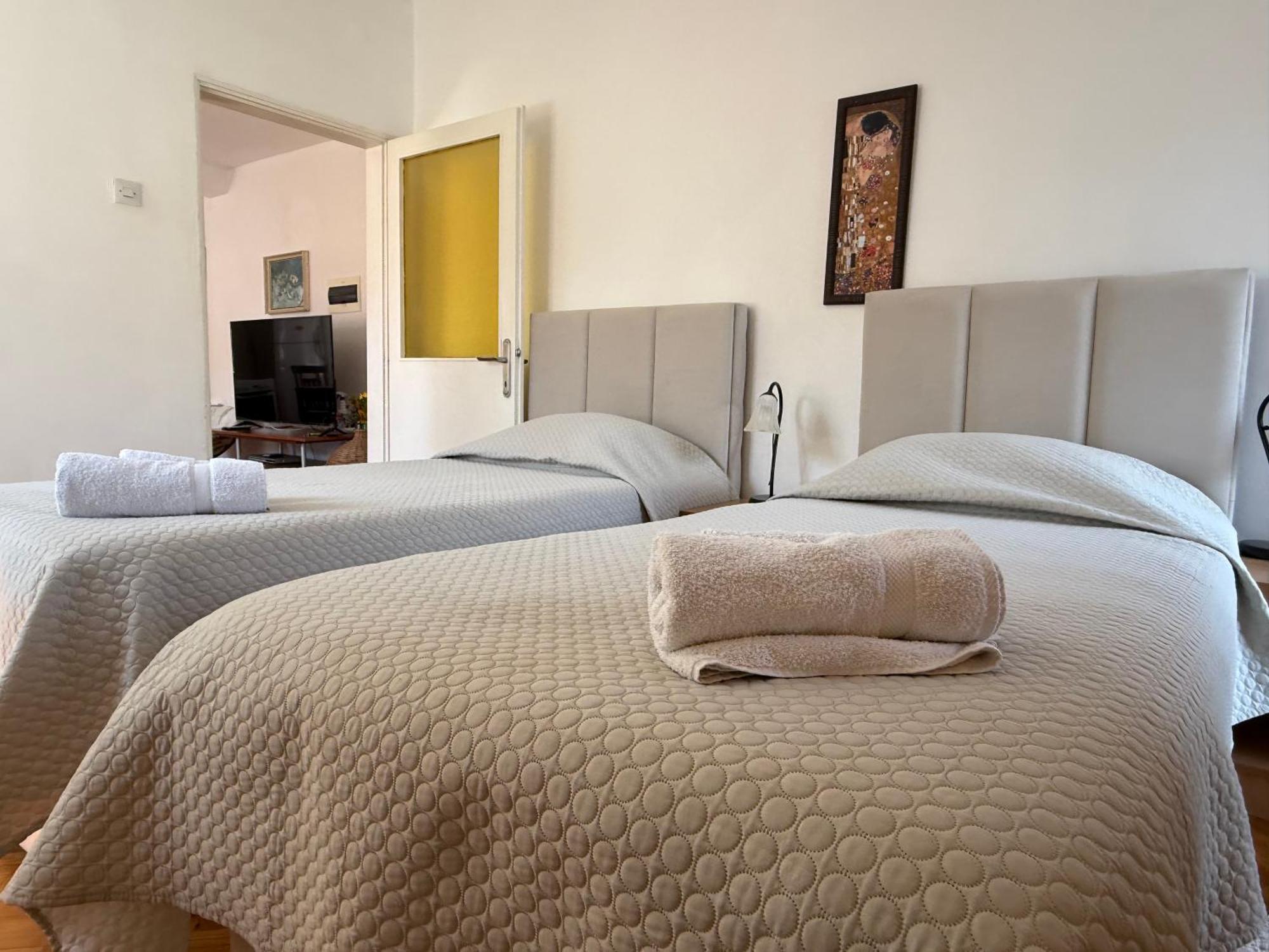 בודווה Apartments Aleksic Old Town מראה חיצוני תמונה